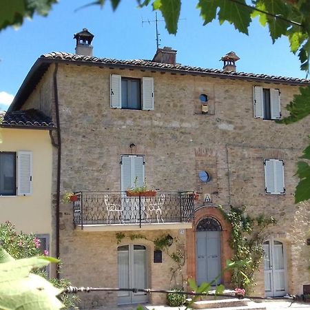 Castello delle Forme B&B Cum Grano Salis מראה חיצוני תמונה